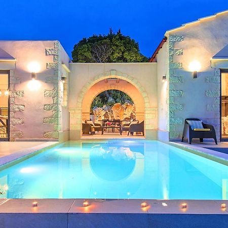 Villa Vardis Heated Pool Vryses 외부 사진