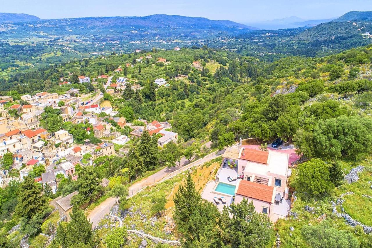 Villa Vardis Heated Pool Vryses 외부 사진