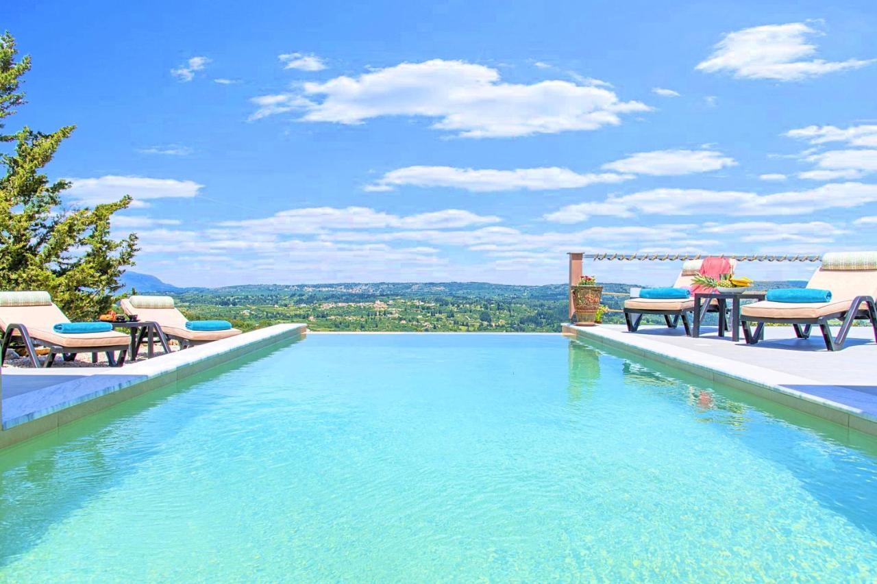 Villa Vardis Heated Pool Vryses 외부 사진
