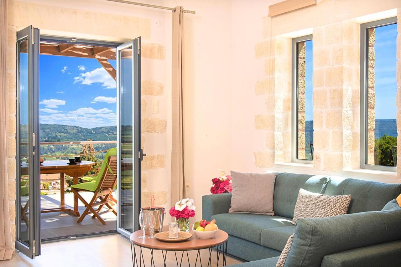 Villa Vardis Heated Pool Vryses 외부 사진